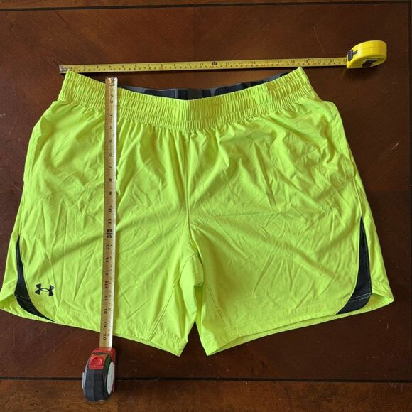 Under Armour 2XL Men's Athletic Shorts Neon Green Gym Run Training Loose Fit - Picture 3 of 5